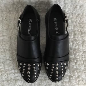 NWT Nasty Gal Studded Shoe